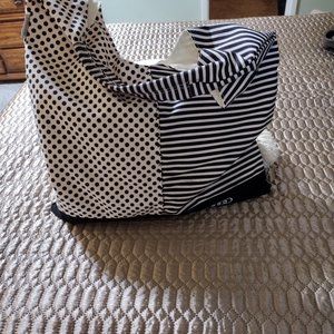 CANVAS BEACH /NEW